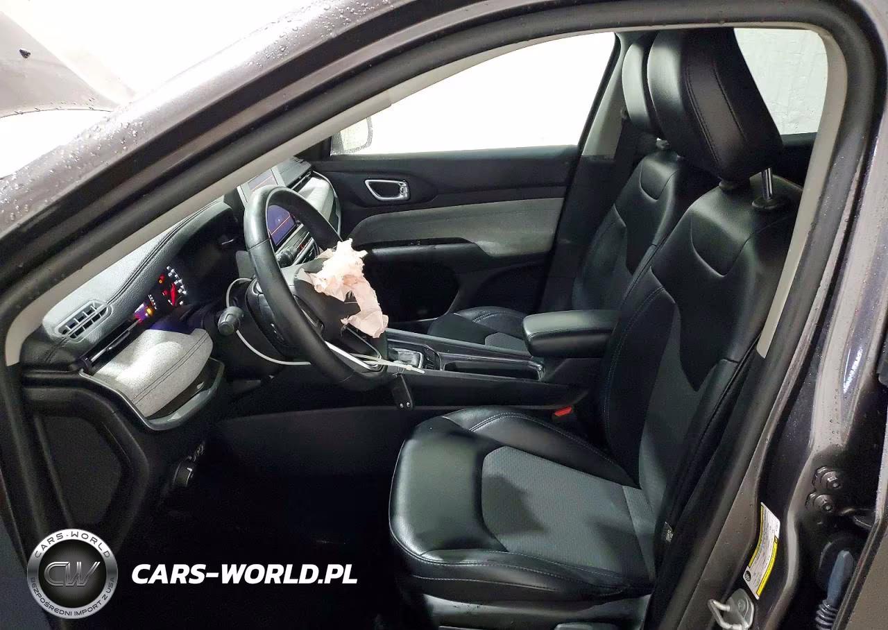 2022 Jeep Compass Latitude VIN:3C4NJCBB8NT139371 - 7