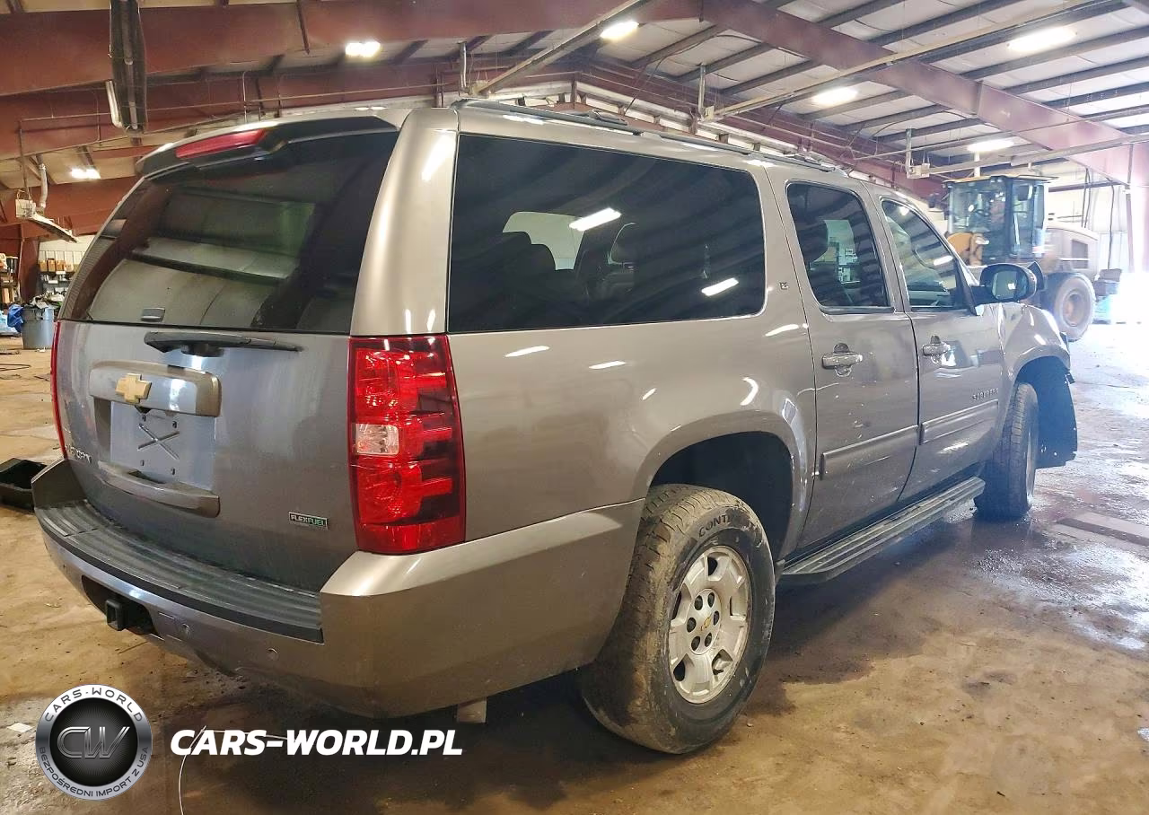 2012 Chevrolet Suburban K1500 Lt VIN:1GNSKJE73CR254114 - 3