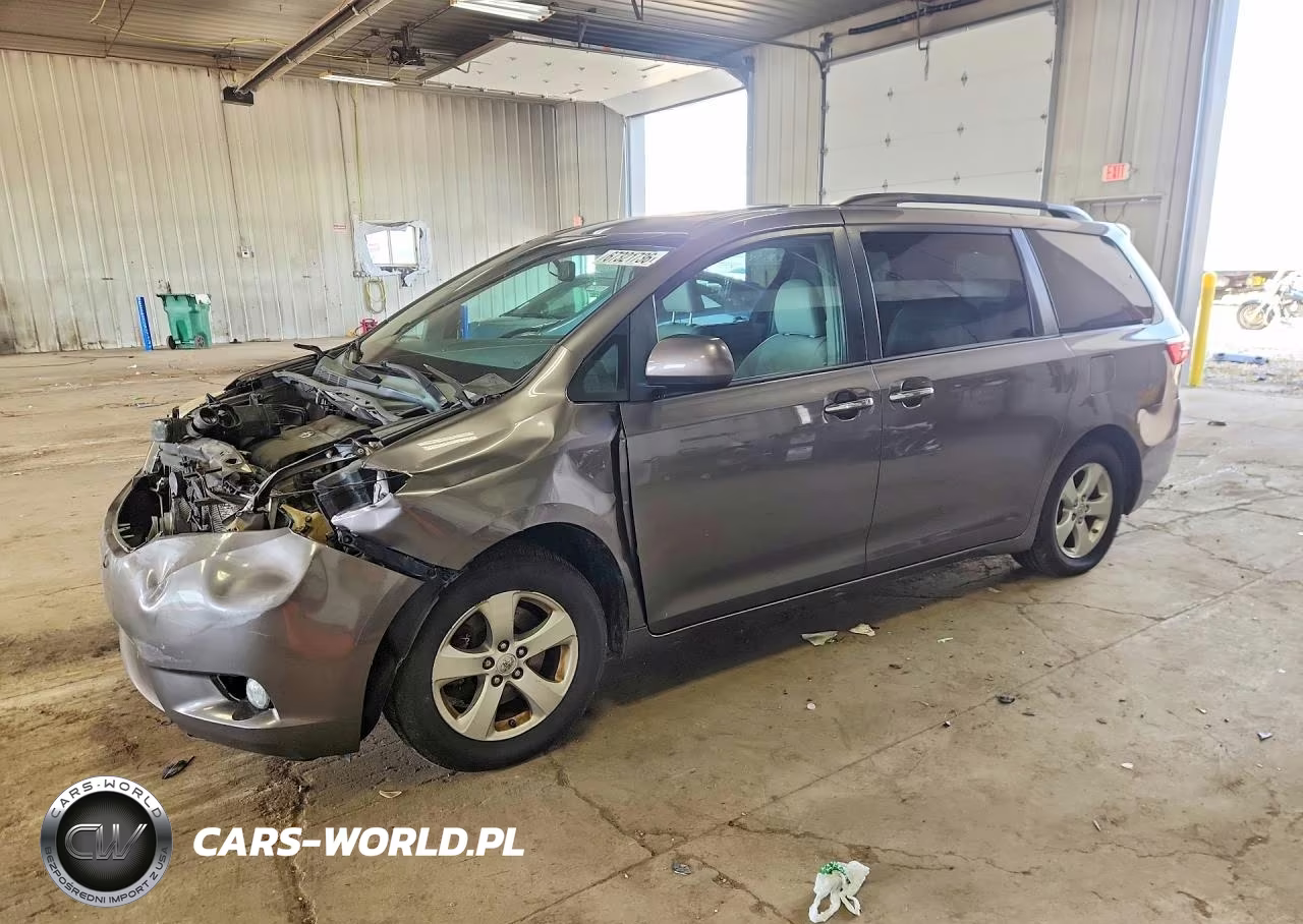 2015 Toyota Sienna Xle 7-Passenger