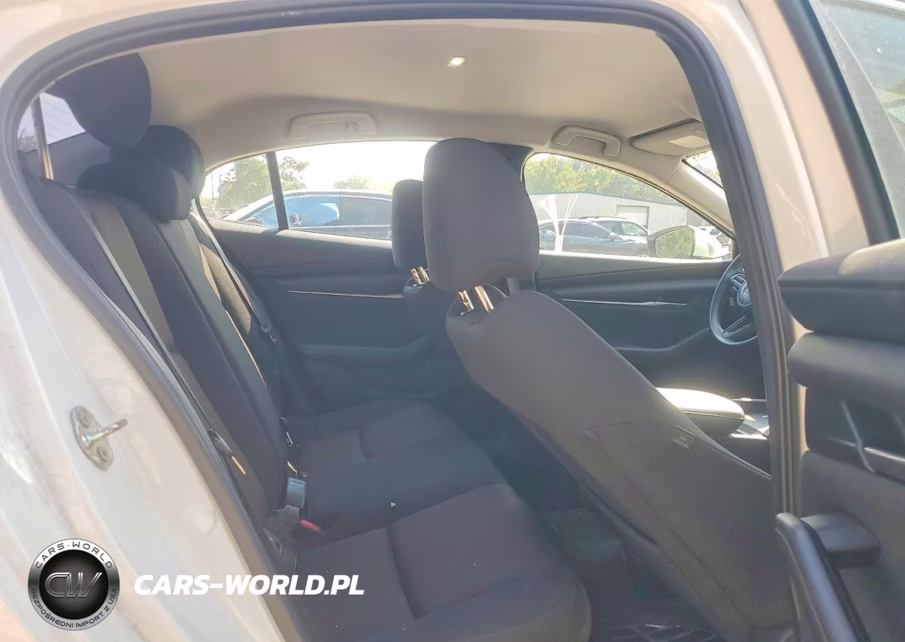 2021 Mazda 3 VIN:JM1BPAAL5M1334995 - 10