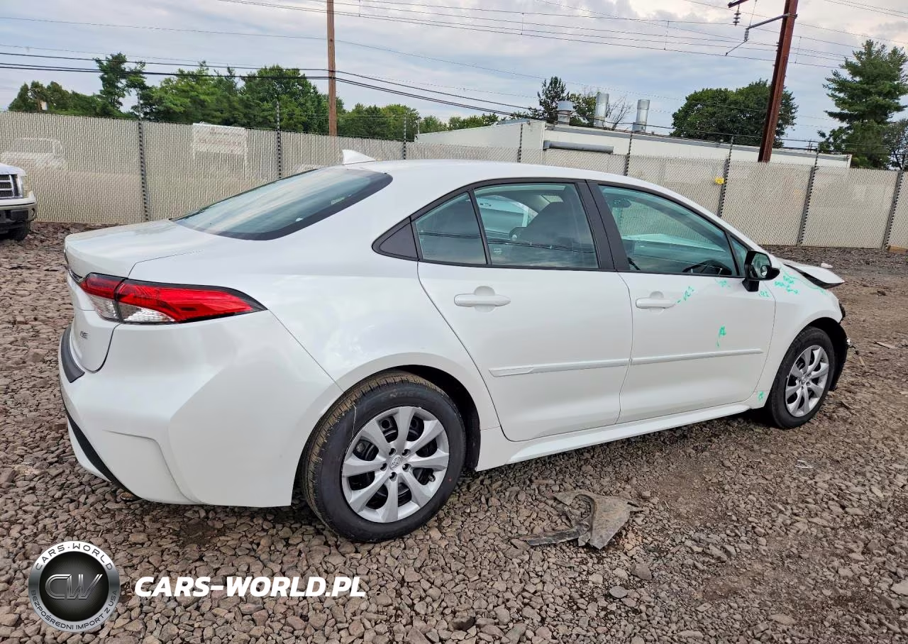 2022 Toyota Corolla Le VIN:5YFEPMAE2NP320369 - 3