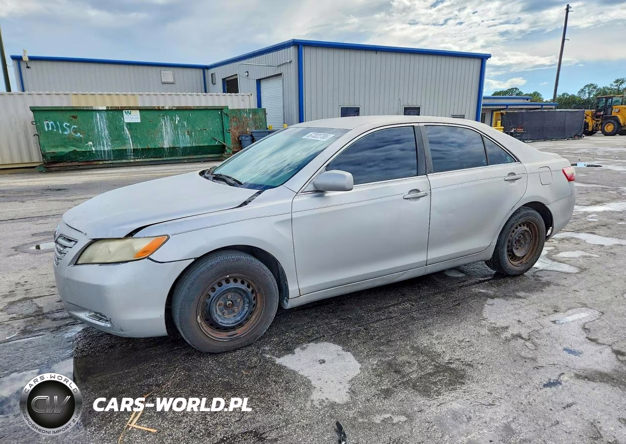 2008 Toyota Camry Le – zdjęcie 1 z 12