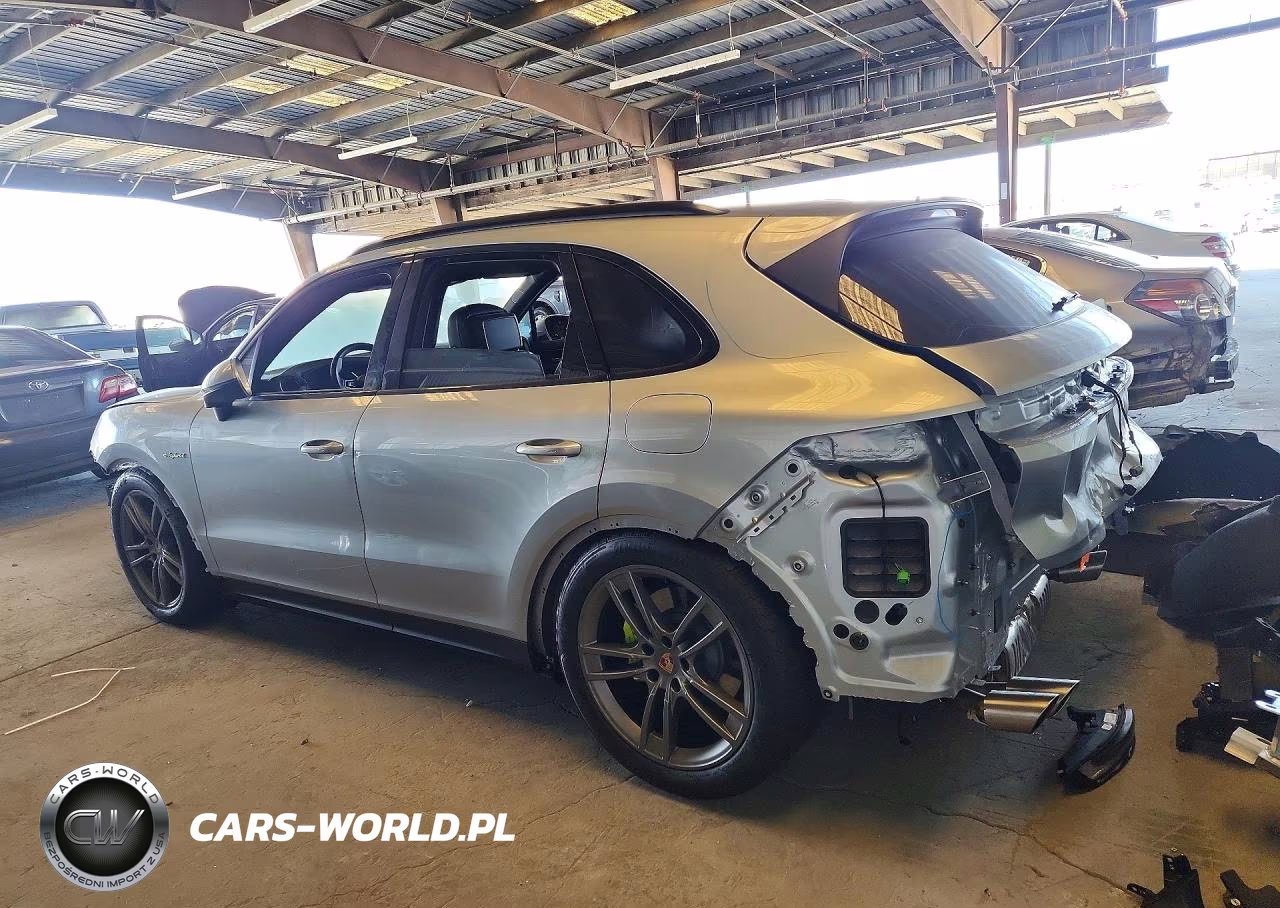 2026 Porsche Cayenne Se Hybrid VIN:WP1AN2AY0TDA20010 - 2