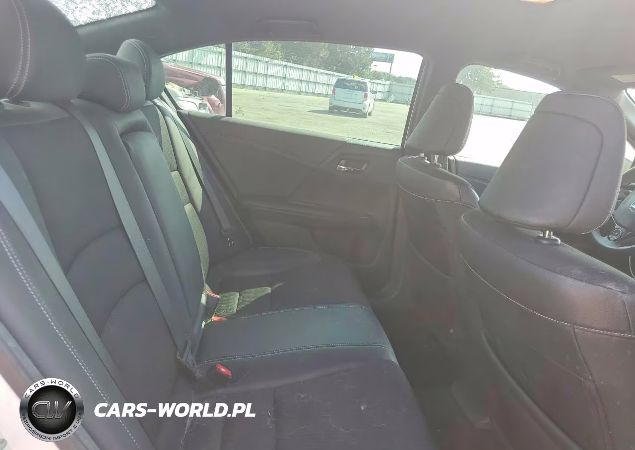2016 Honda Accord Sport VIN:1HGCR2F56GA166286 - 10