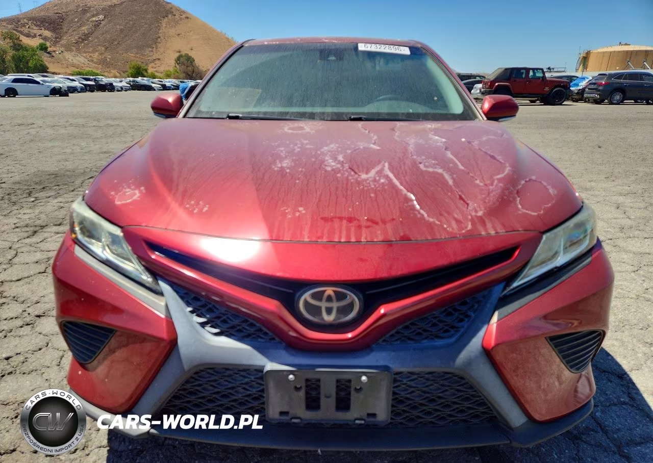2018 Toyota Camry Se VIN:4T1B11HK9JU632356 - 5