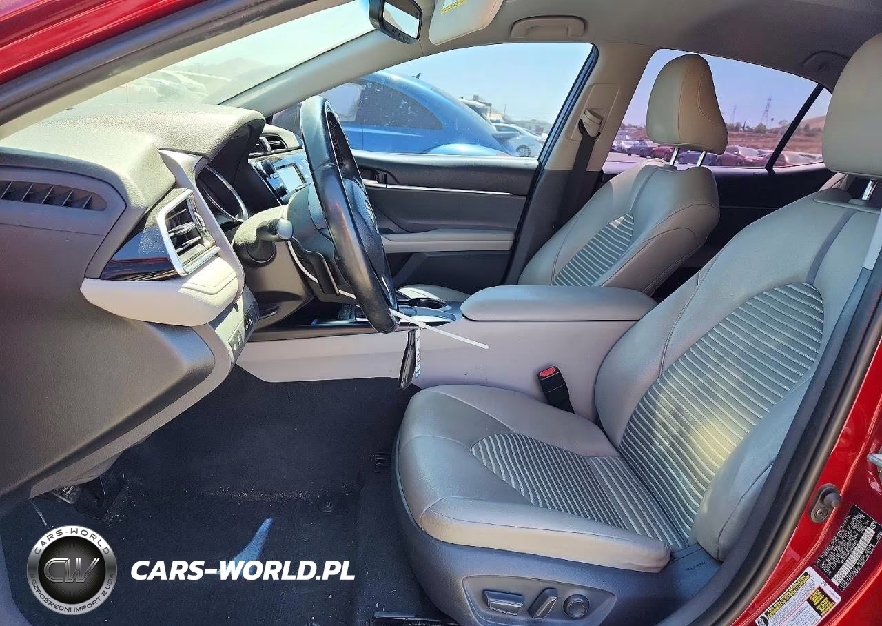 2018 Toyota Camry Se VIN:4T1B11HK9JU632356 - 7