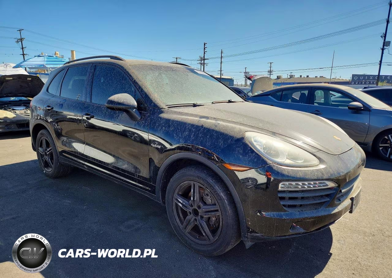 2014 Porsche Cayenne S Hybrid VIN:WP1AE2A24ELA50535 - 4