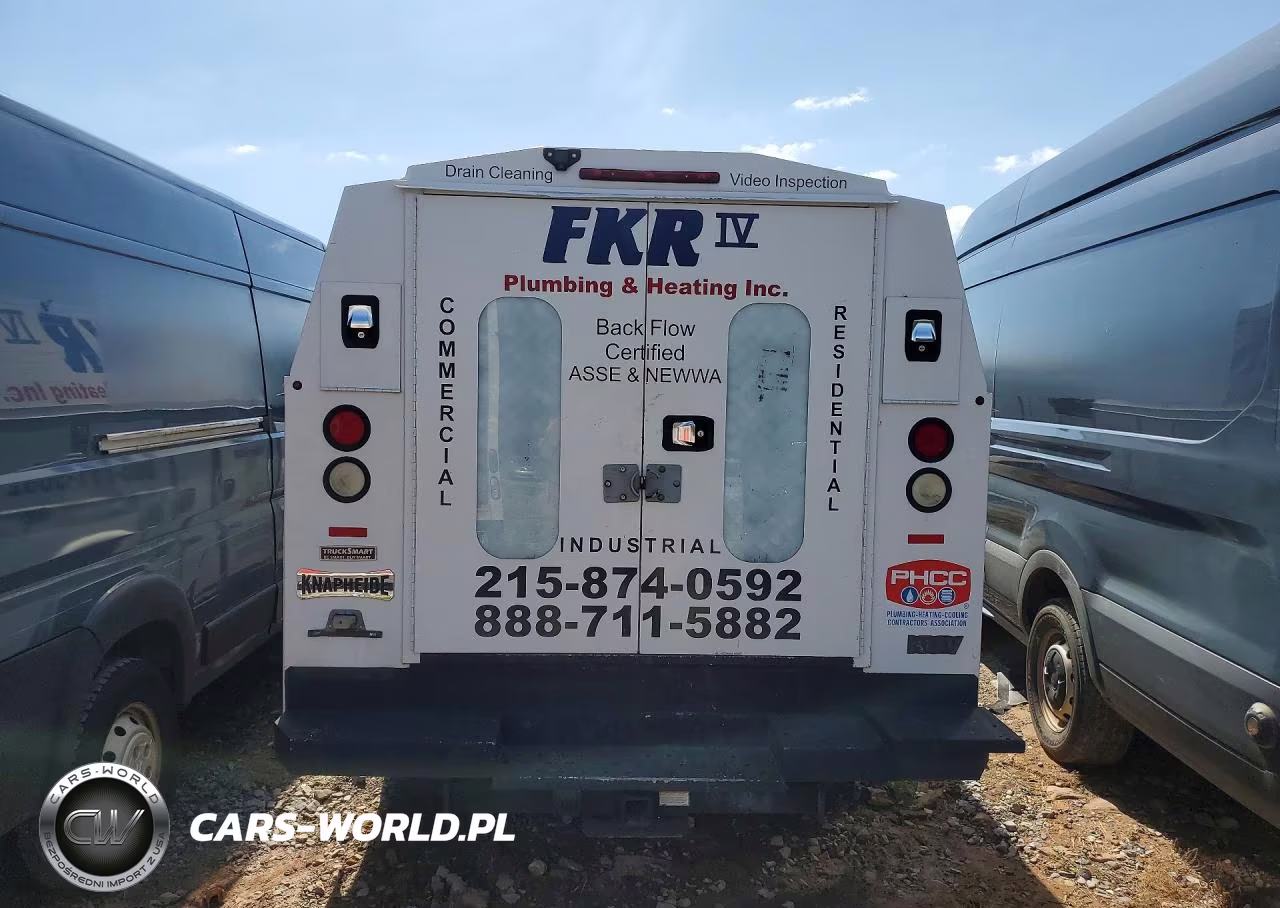 2017 Chevrolet Express G3500 VIN:1GB0GRFG1H1334486 - 6