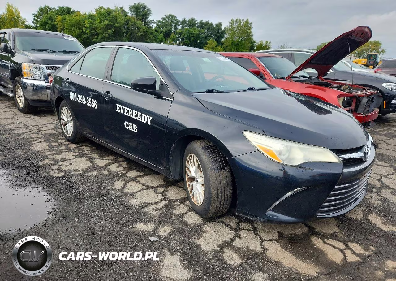2016 Toyota Camry Le VIN:4T1BF1FKXGU188126 - 4
