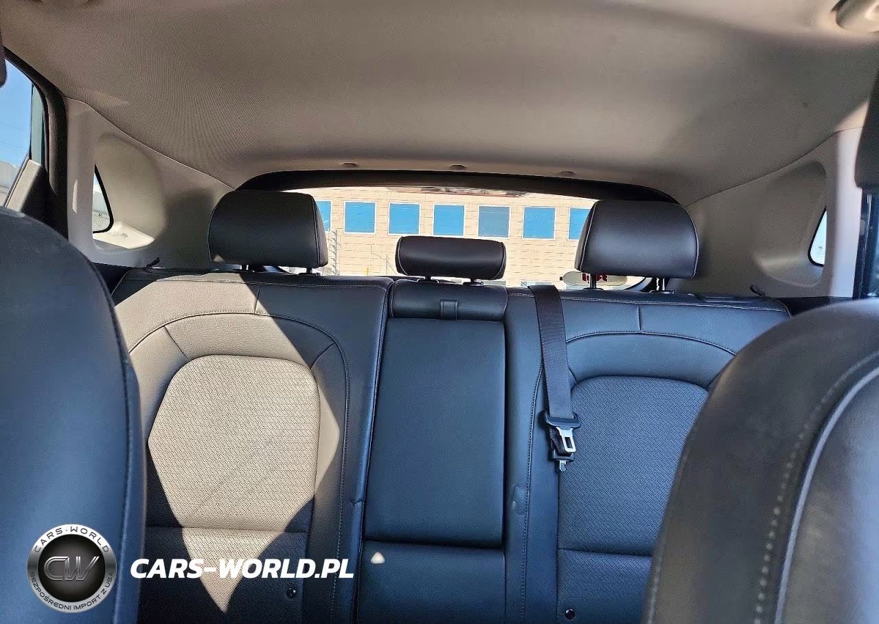 2020 Hyundai Kona Limited VIN:KM8K33AG6LU060080 - 10