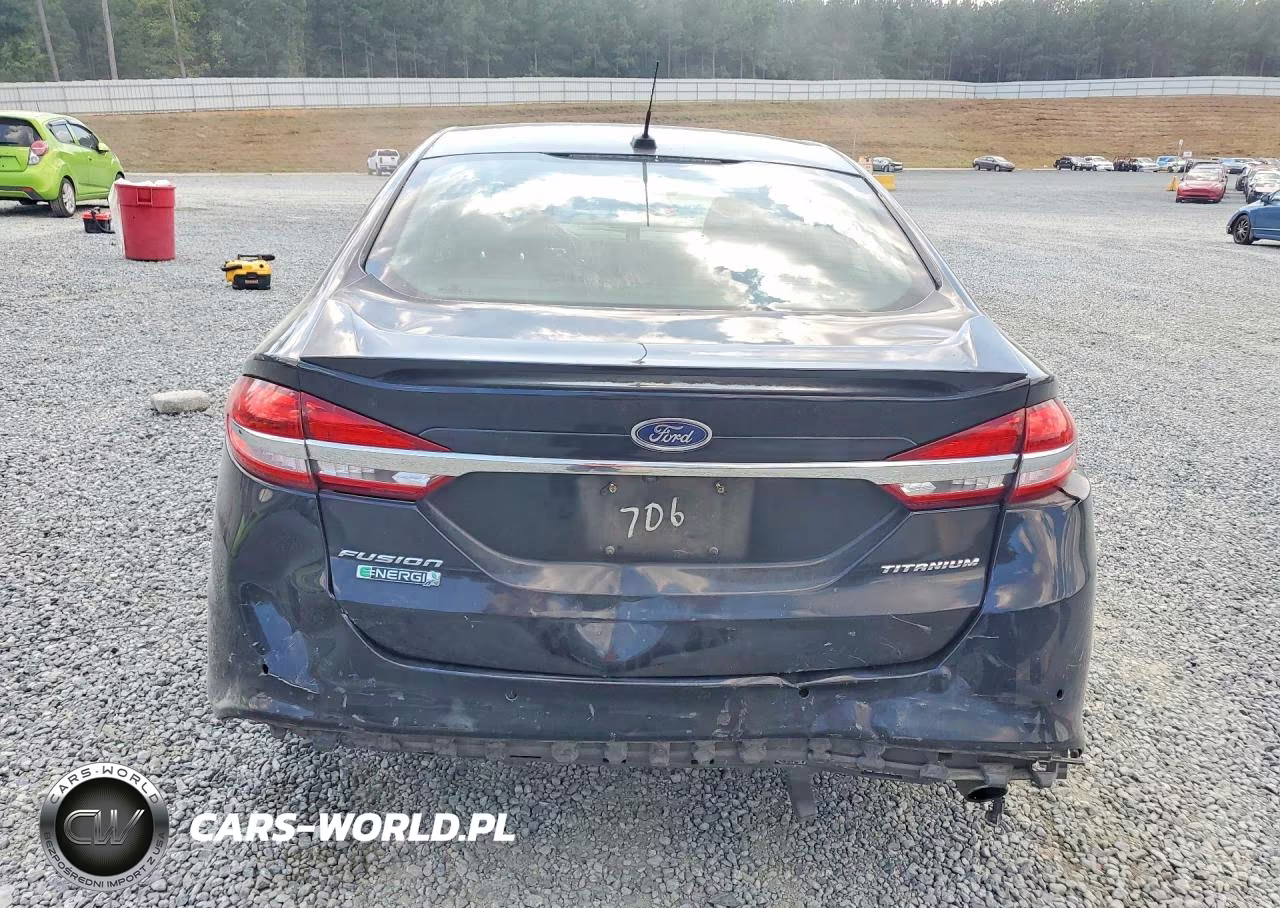 2017 Ford Fusion Titanium Phev VIN:3FA6P0SUXHR209706 - 6