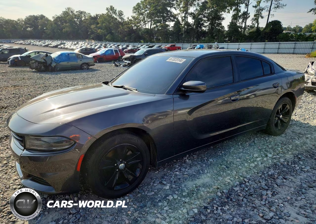 2017 Dodge Charger Sxt – zdjęcie 1 z 12
