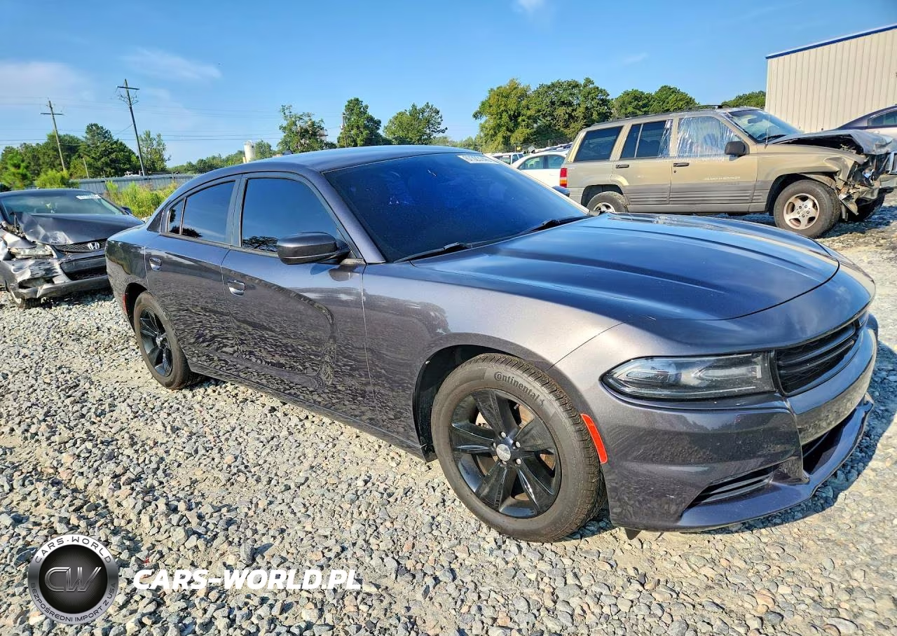 2017 Dodge Charger Sxt VIN:2C3CDXHG7HH562338 - 4