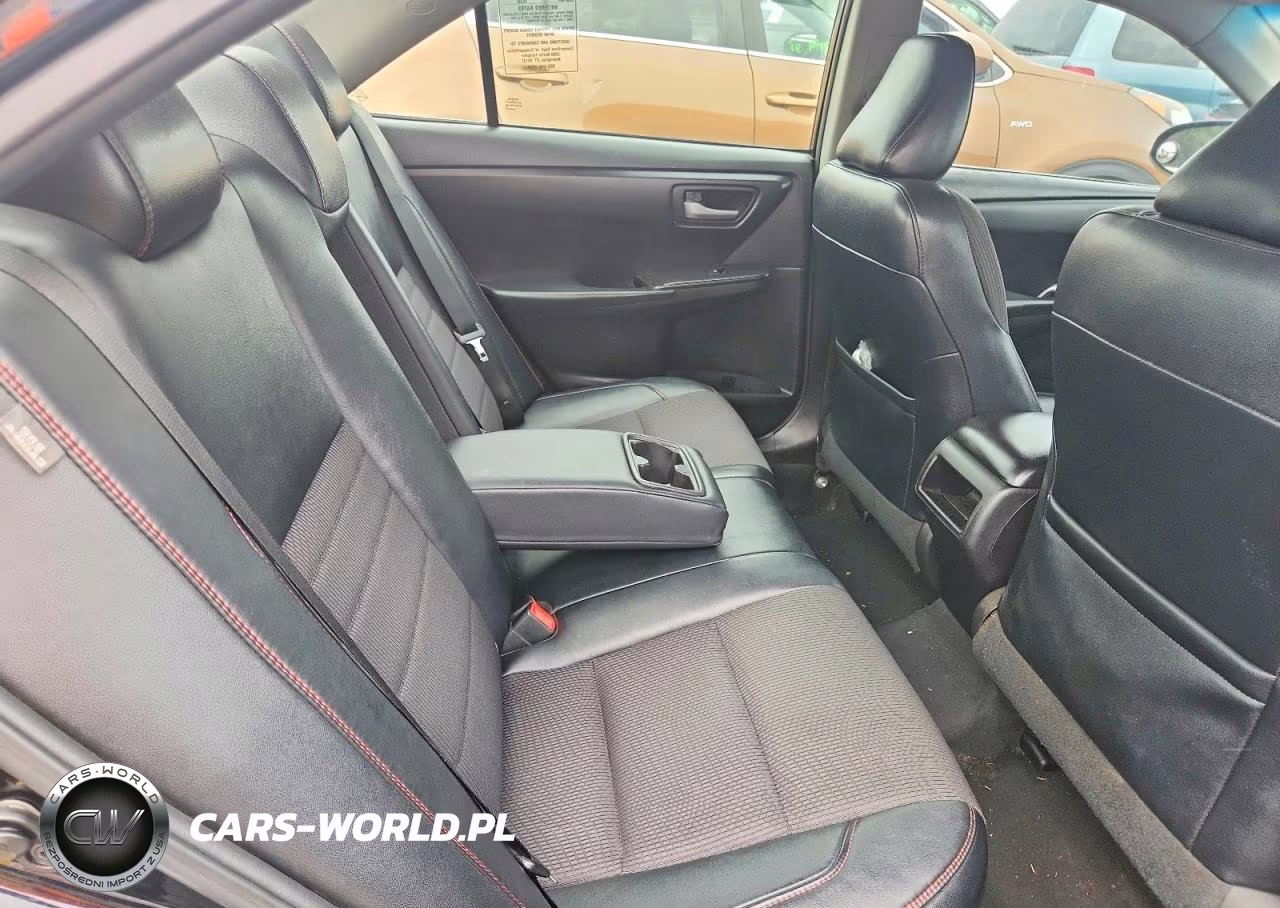 2016 Toyota Camry Se VIN:4T1BF1FK5GU520585 - 10