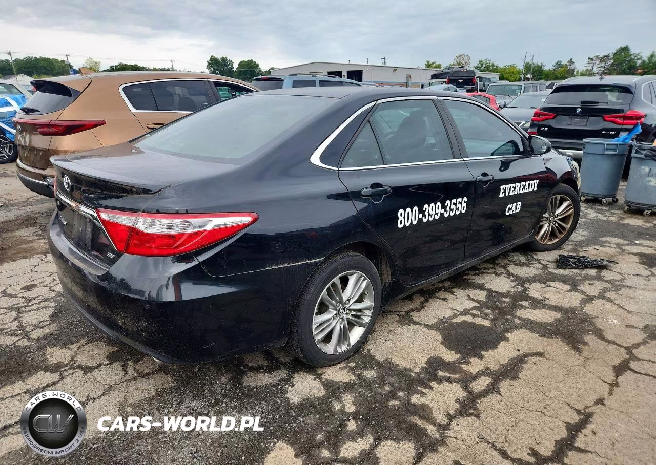 2016 Toyota Camry Se VIN:4T1BF1FK5GU520585 - 3