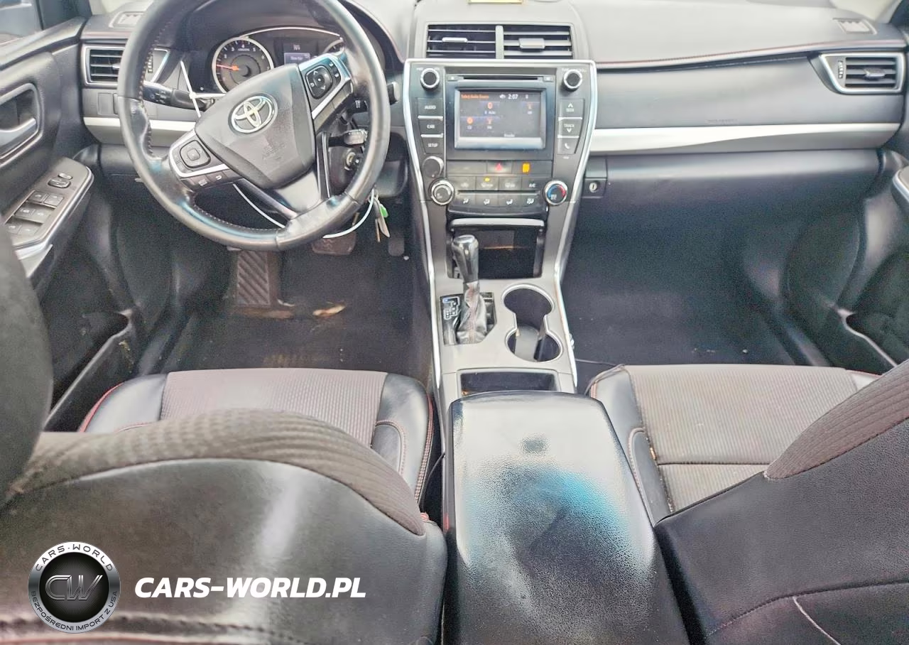 2016 Toyota Camry Se VIN:4T1BF1FK5GU520585 - 8