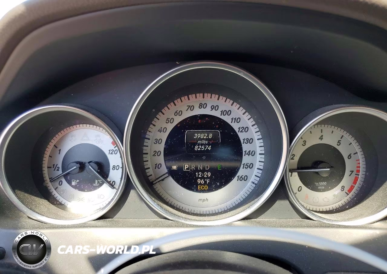 2013 Mercedes-Benz C 300 4Matic VIN:WDDGF8AB7DR276825 - 9