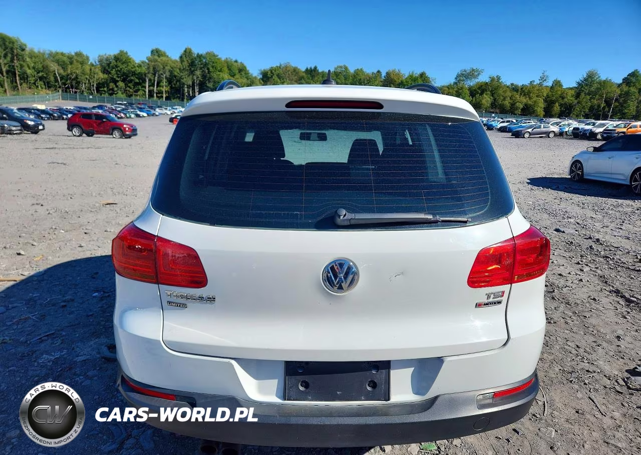 2017 Volkswagen Tiguan S VIN:WVGBV7AX4HK054668 - 6