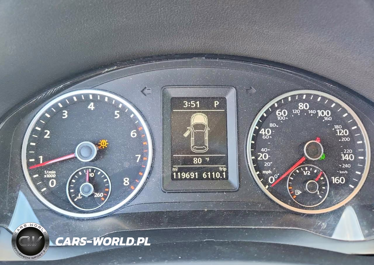 2017 Volkswagen Tiguan S VIN:WVGBV7AX4HK054668 - 9