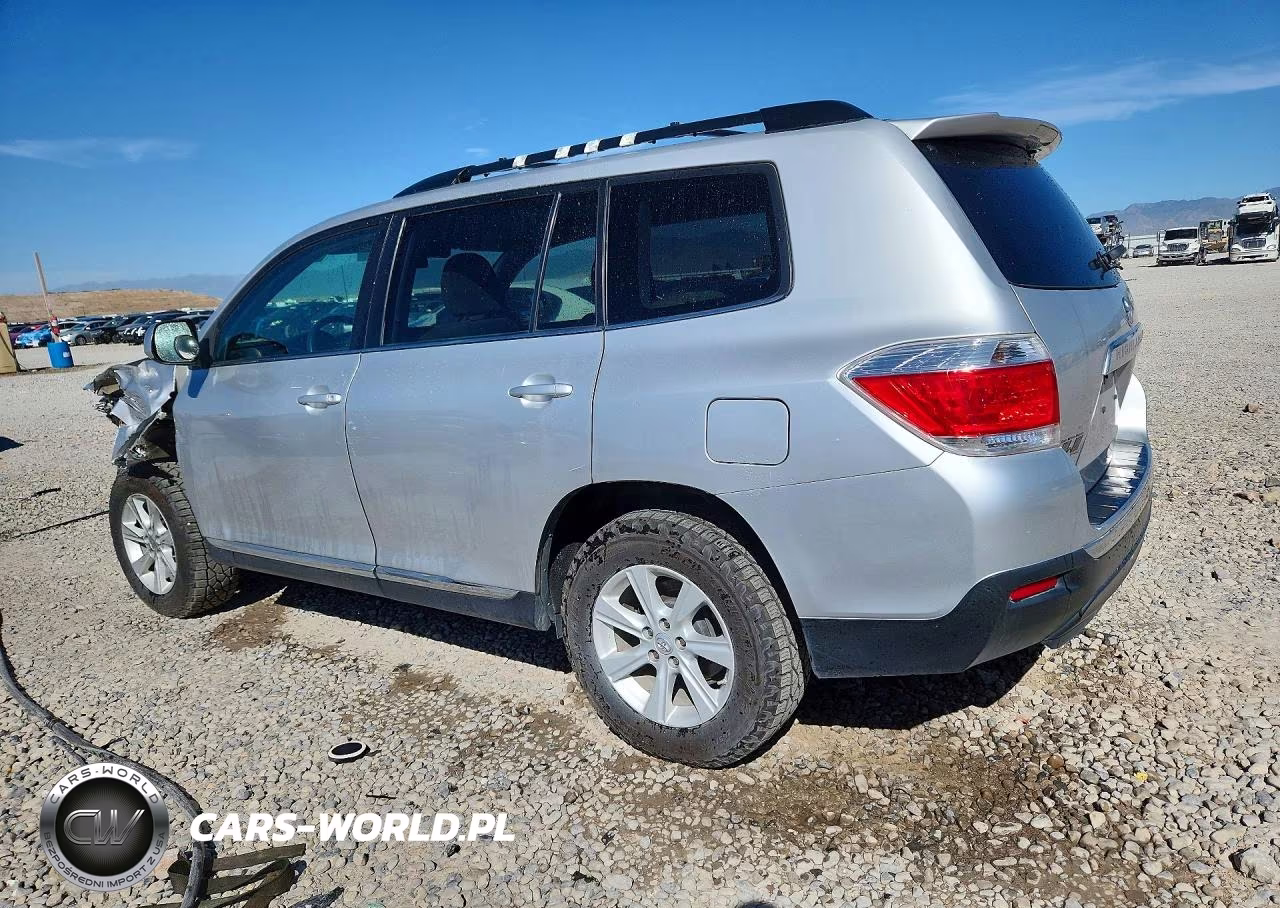2013 Toyota Highlander Plus VIN:5TDBK3EH9DS189110 - 2
