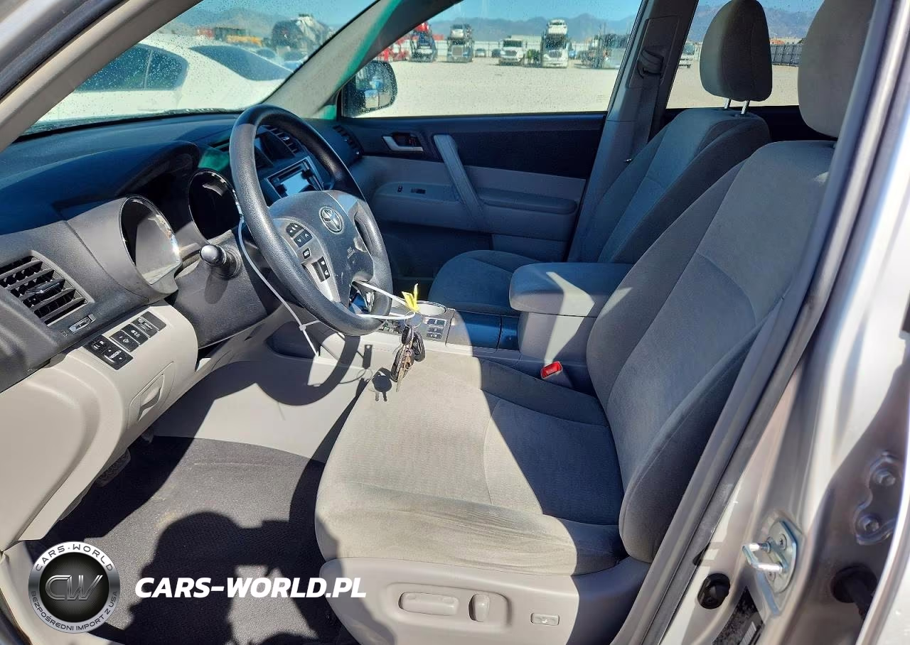 2013 Toyota Highlander Plus VIN:5TDBK3EH9DS189110 - 7