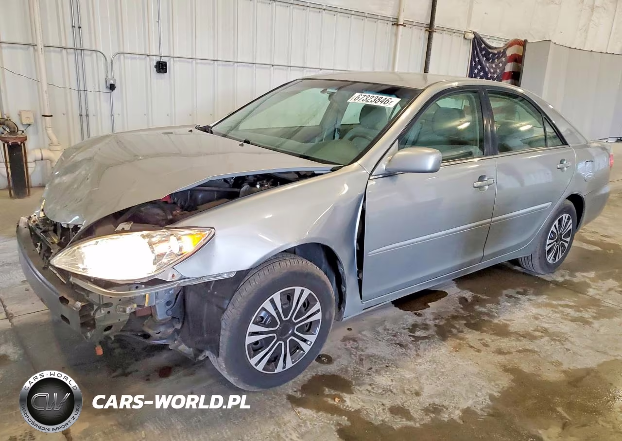 2005 Toyota Camry Le – zdjęcie 1 z 12