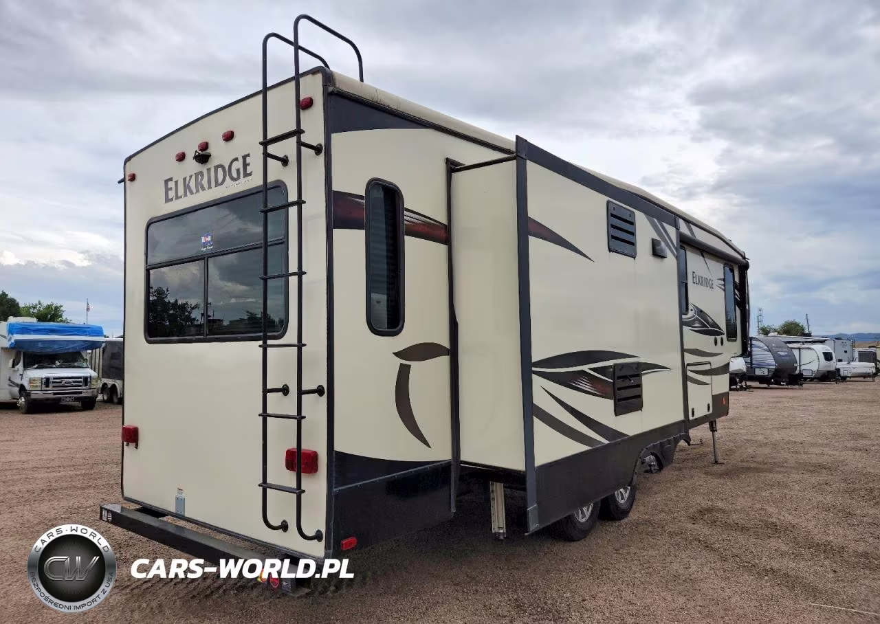 2018 Heartland Elkridge Camper VIN:5SFRG3526JE357876 - 4