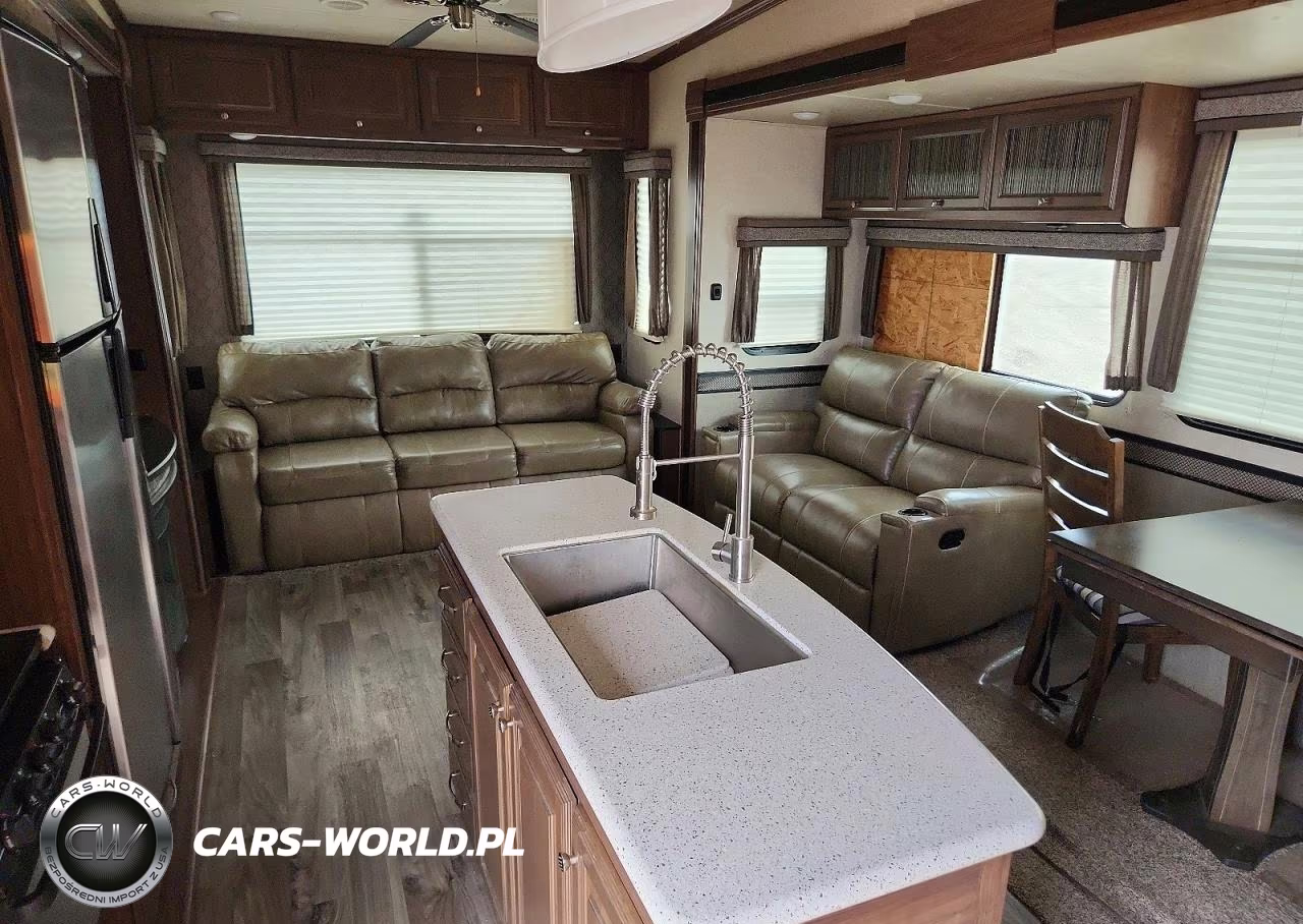 2018 Heartland Elkridge Camper VIN:5SFRG3526JE357876 - 6