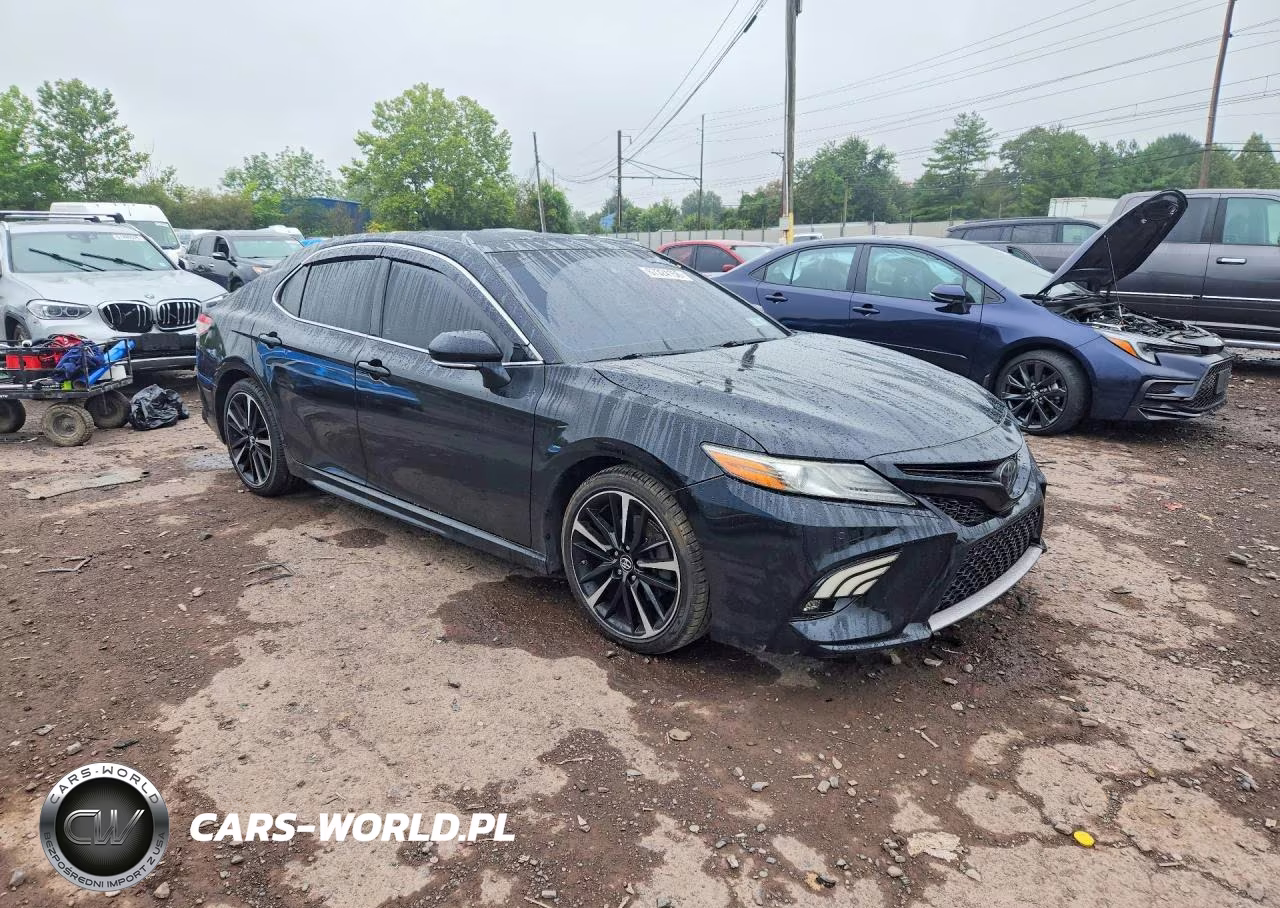 2018 Toyota Camry Xse V6 VIN:4T1BZ1HK6JU020060 - 4