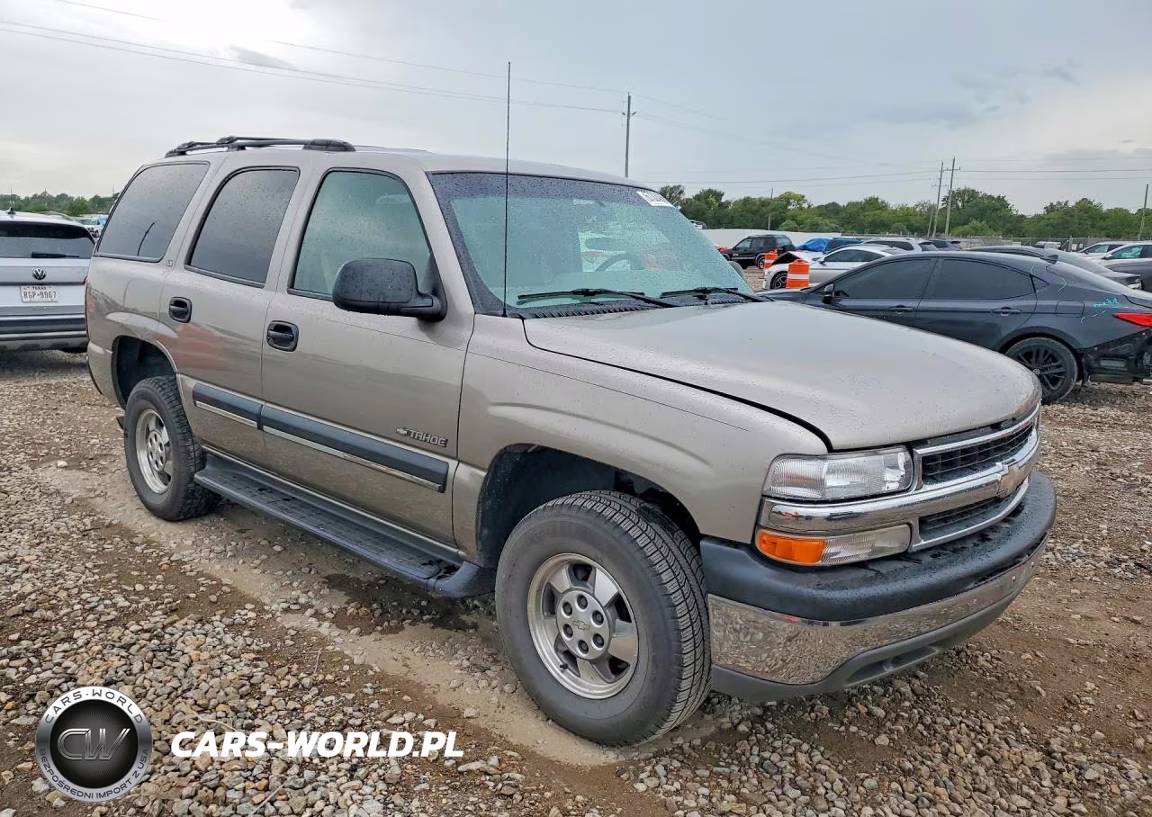 2001 Chevrolet Tahoe C1500 VIN:1GNEC13T41J153816 - 4