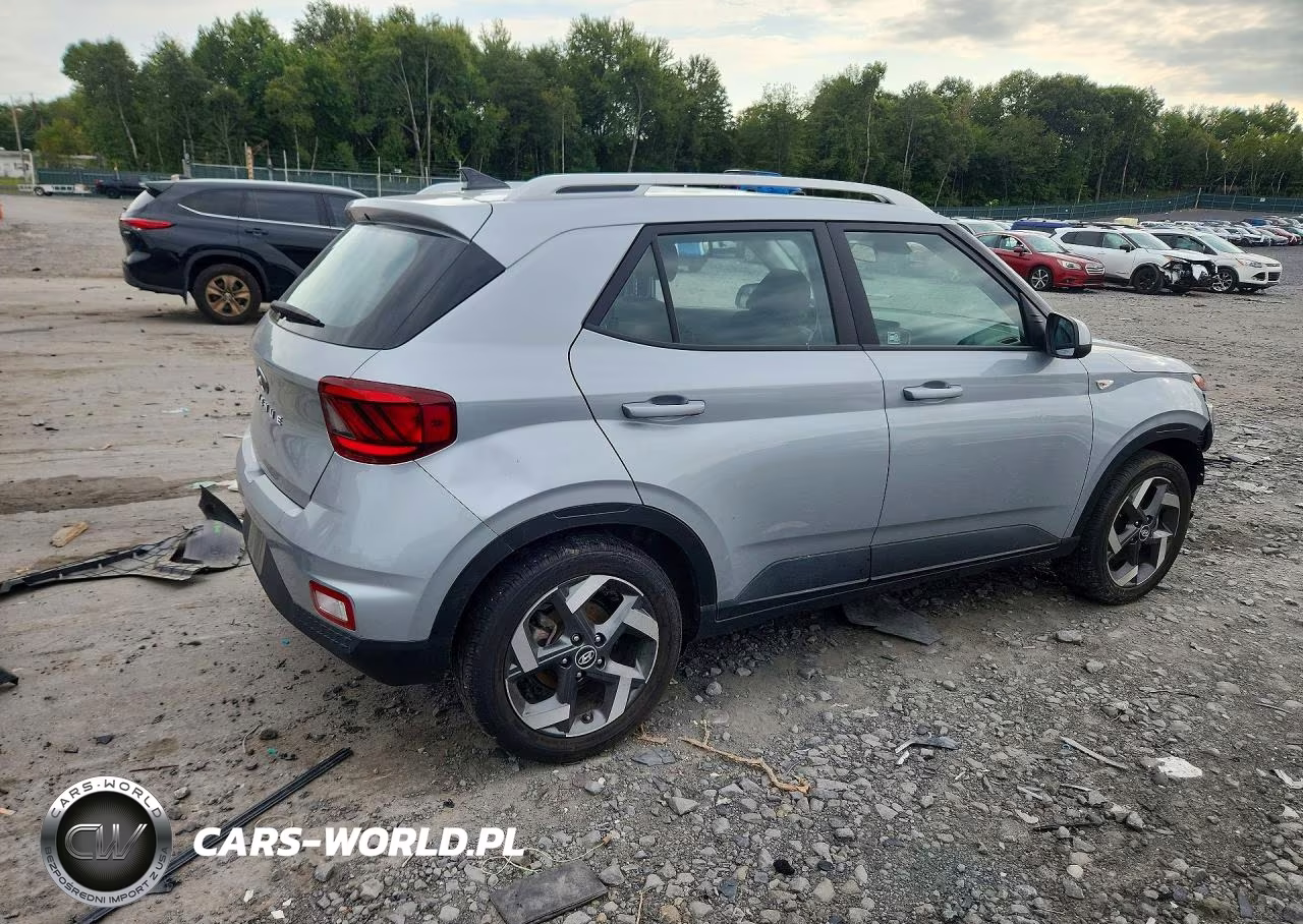 2021 Hyundai Venue Sel VIN:KMHRC8A33MU090213 - 3