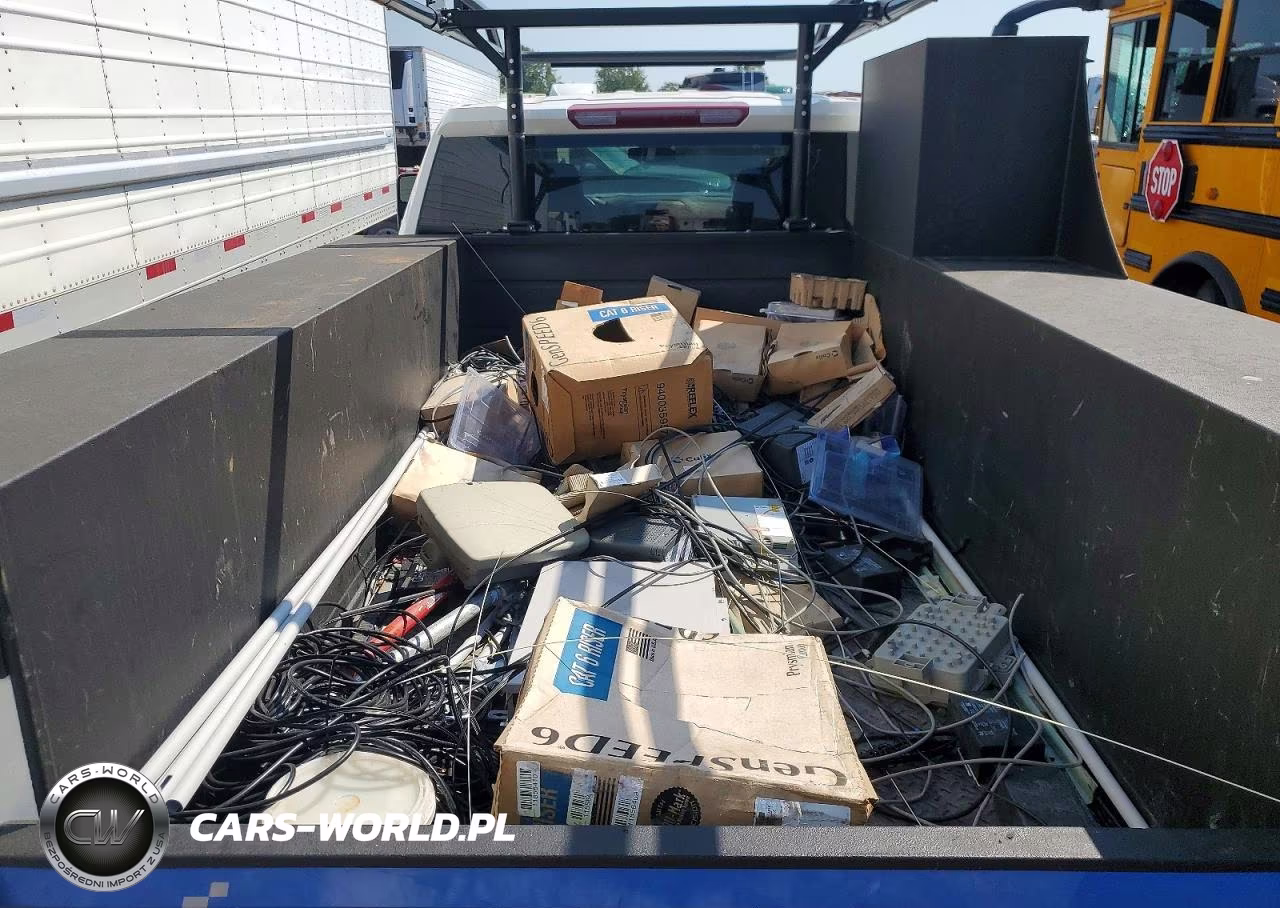 2025 GMC Sierra K2500 Heavy Duty VIN:1GD1ULE74SF214324 - 10