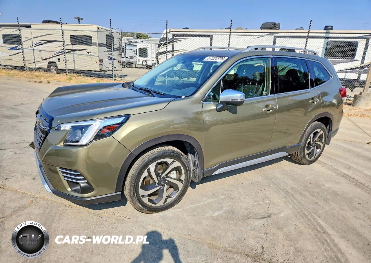 2023 Subaru Forester Touring