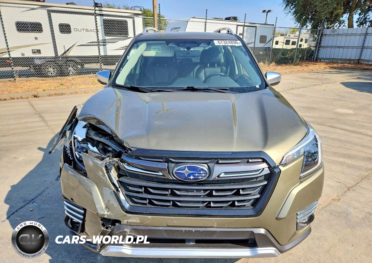 2023 Subaru Forester Touring VIN:JF2SKARC6PH409624 - 5