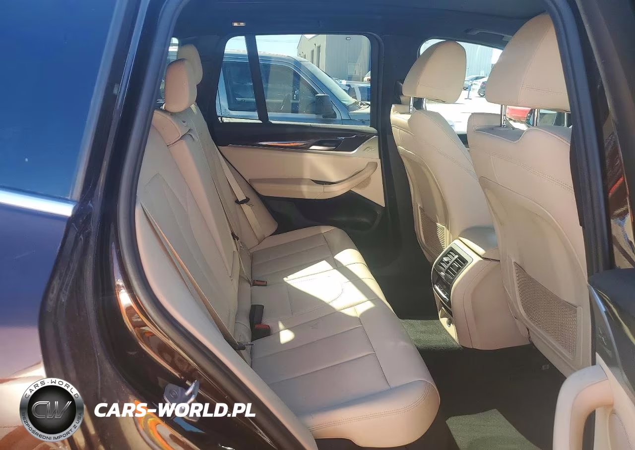 2019 BMW X3 Sdrive30I VIN:5UXTR7C58KLF33073 - 11