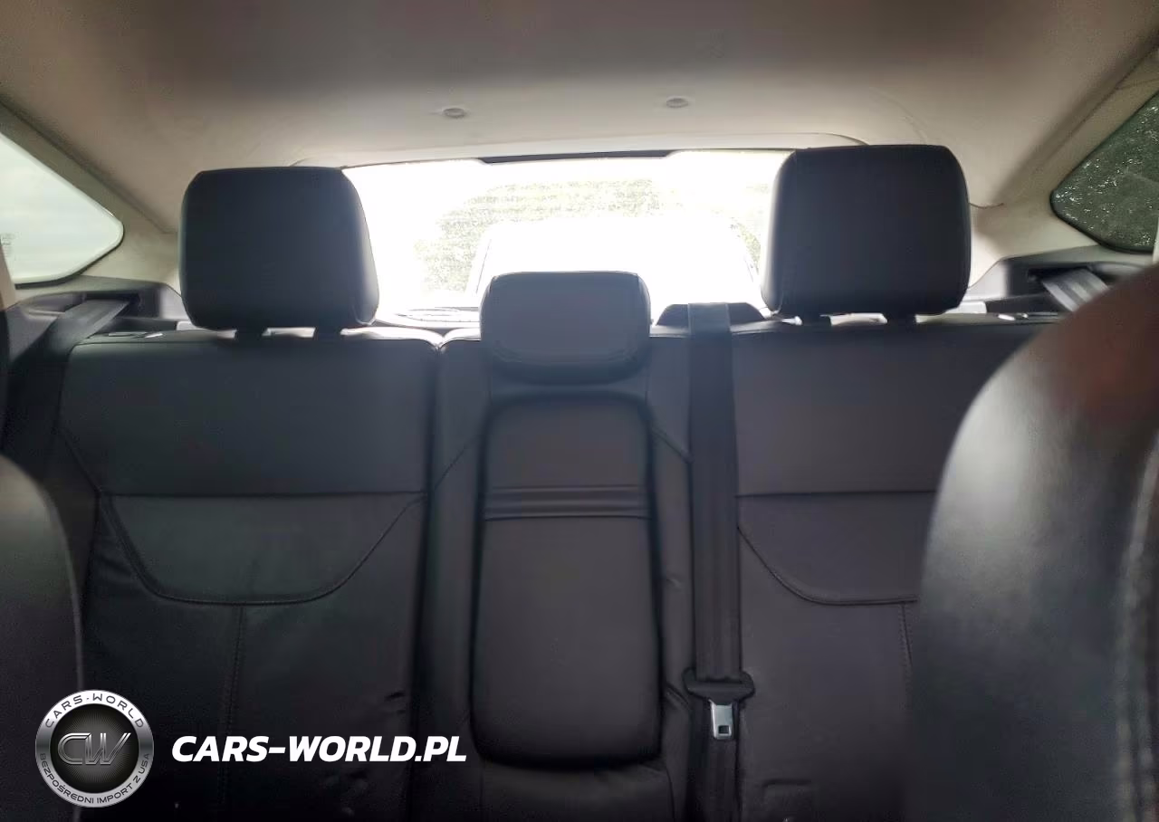 2015 Ford Focus Se VIN:1FADP3K29FL364198 - 10
