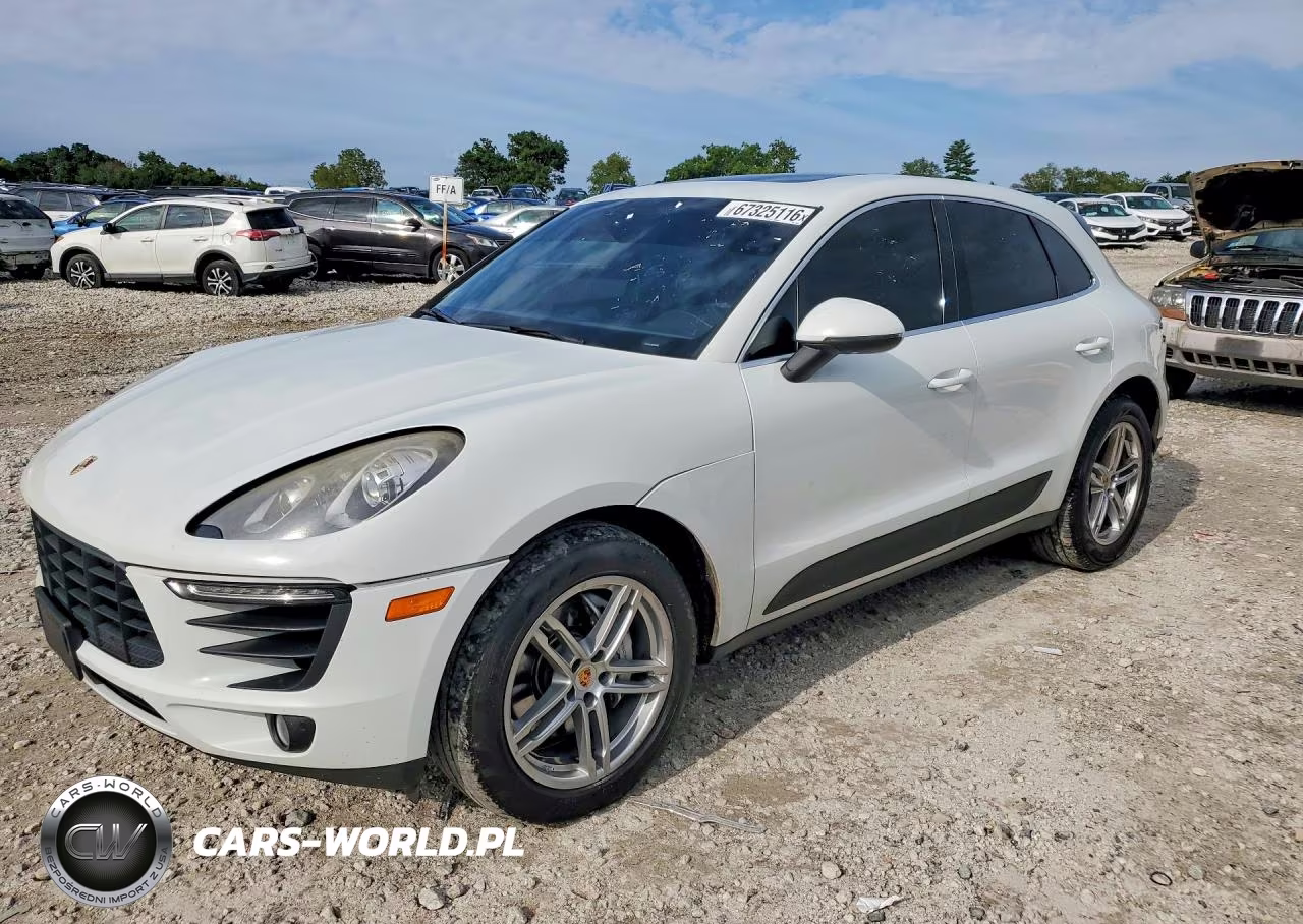 2015 Porsche Macan S