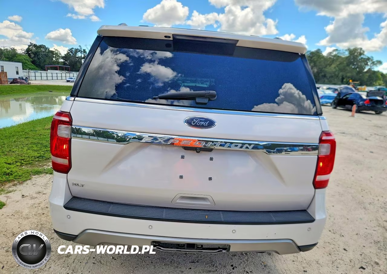 2018 Ford Expedition Xlt VIN:1FMJU1JTXJEA52095 - 6