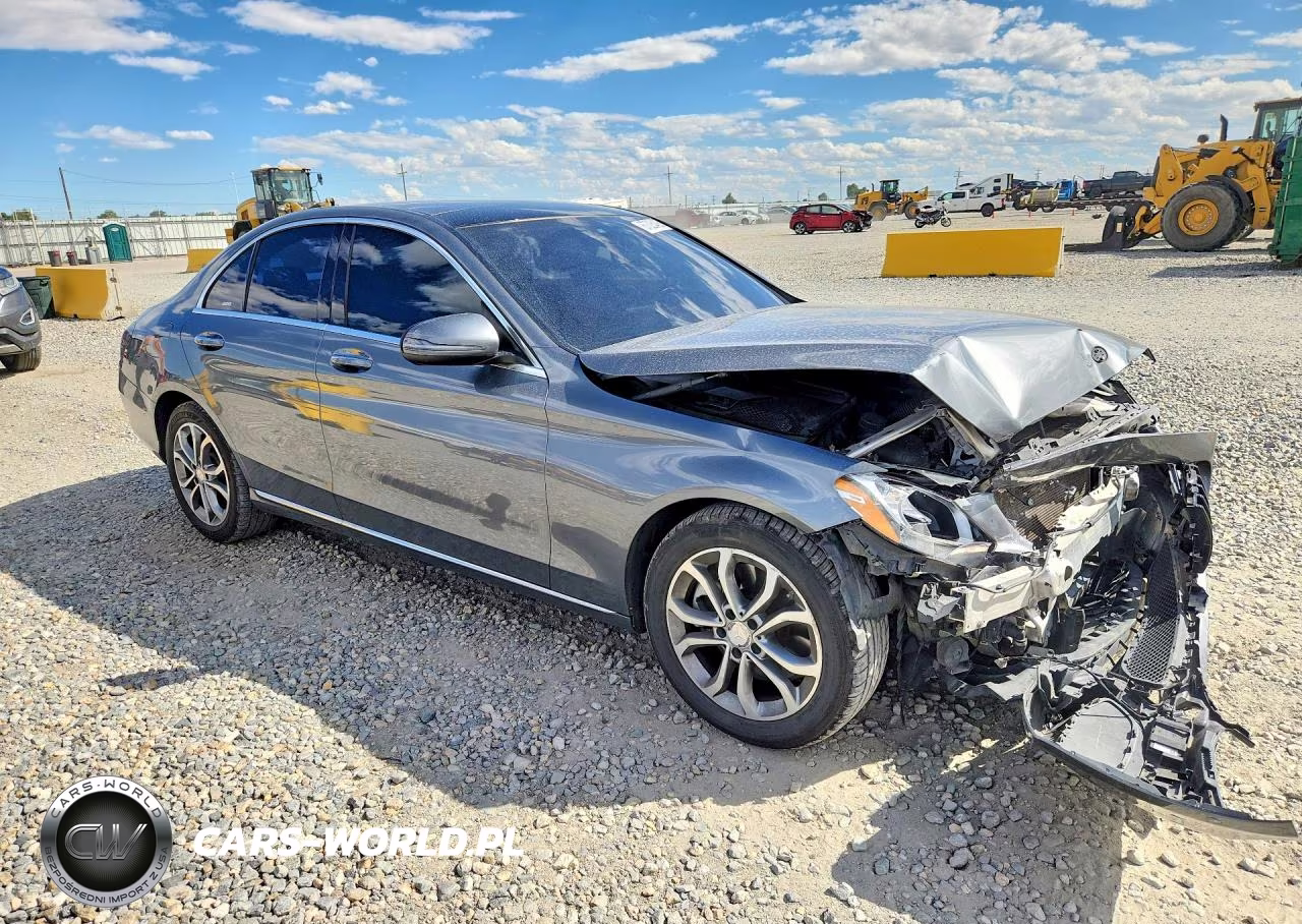 2017 Mercedes-Benz C 300 4Matic VIN:55SWF4KB1HU222072 - 4