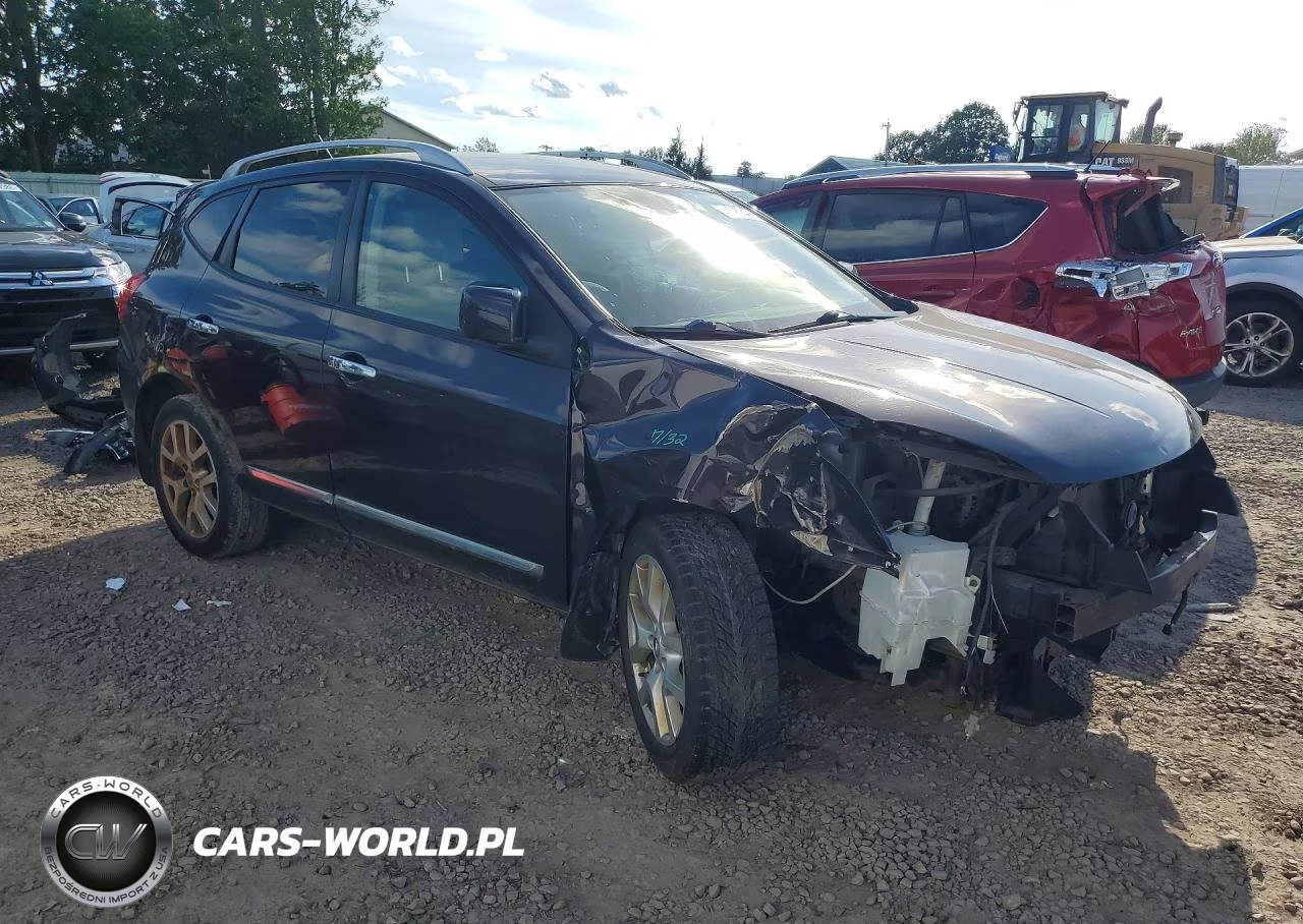 2013 Nissan Rogue S VIN:JN8AS5MV5DW104069 - 4
