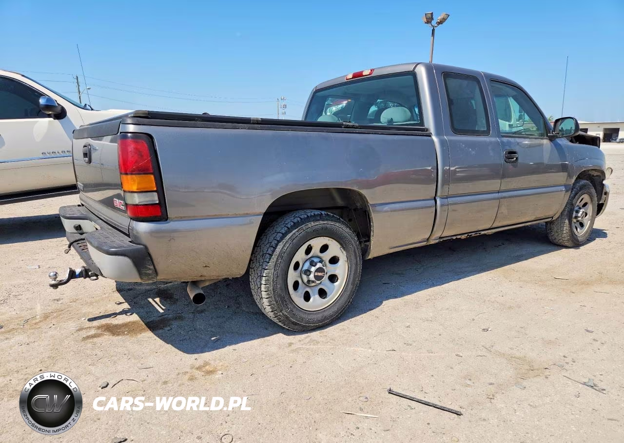 2007 GMC New Sierra C1500 Classic VIN:1GTEC19X17Z121192 - 3