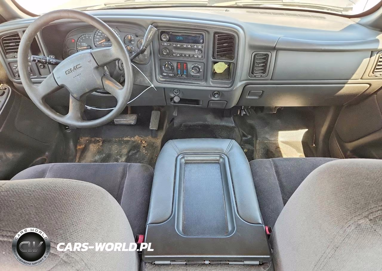 2007 GMC New Sierra C1500 Classic VIN:1GTEC19X17Z121192 - 8