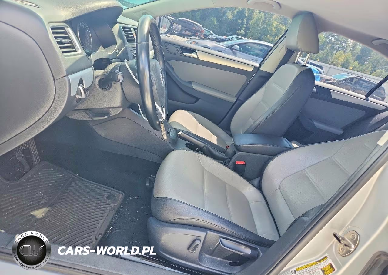 2013 Volkswagen Jetta Hybrid VIN:3VW637AJ1DM306917 - 7