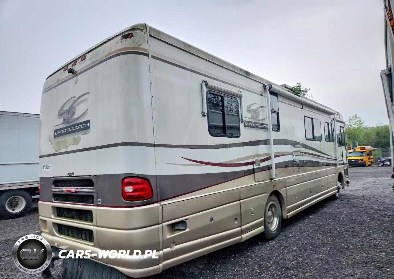 2000 Freightliner Chassis X Line Motor Home VIN:4UZ6XJCA9YCG46193 - 4