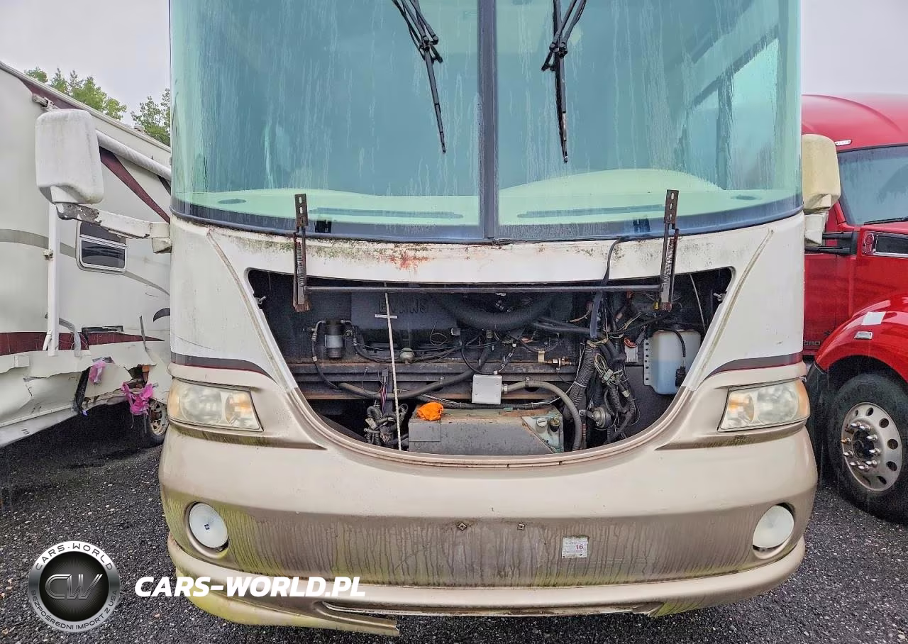2000 Freightliner Chassis X Line Motor Home VIN:4UZ6XJCA9YCG46193 - 9