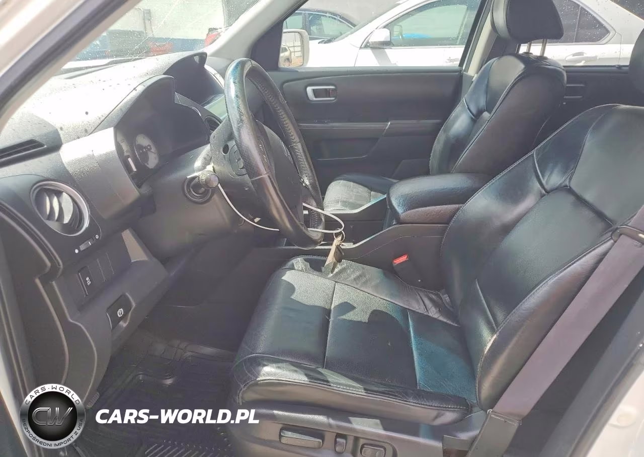 2011 Honda Pilot Touring VIN:5FNYF4H91BB066475 - 7