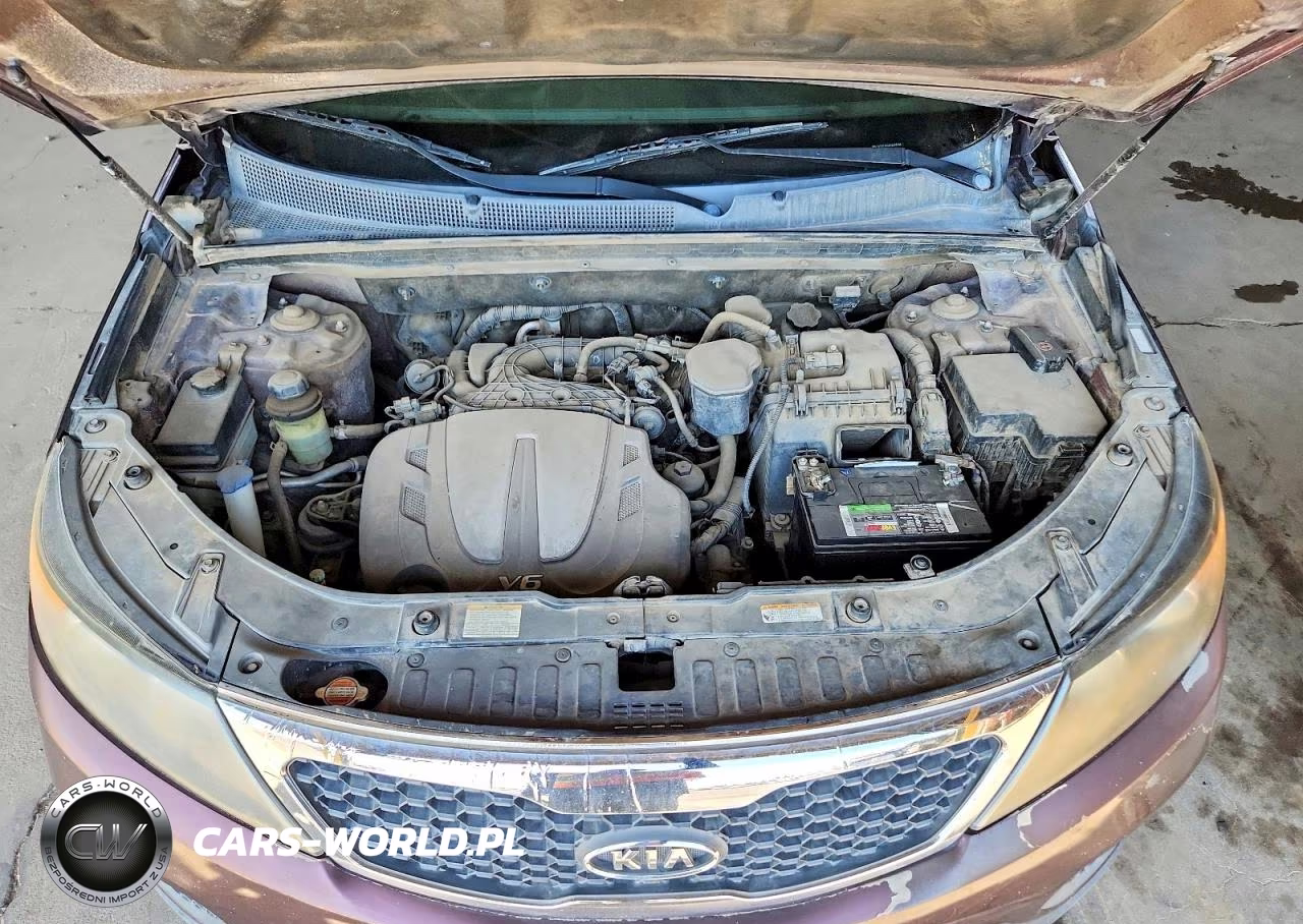 2012 Kia Sorento Lx VIN:5XYKT4A2XCG287434 - 11