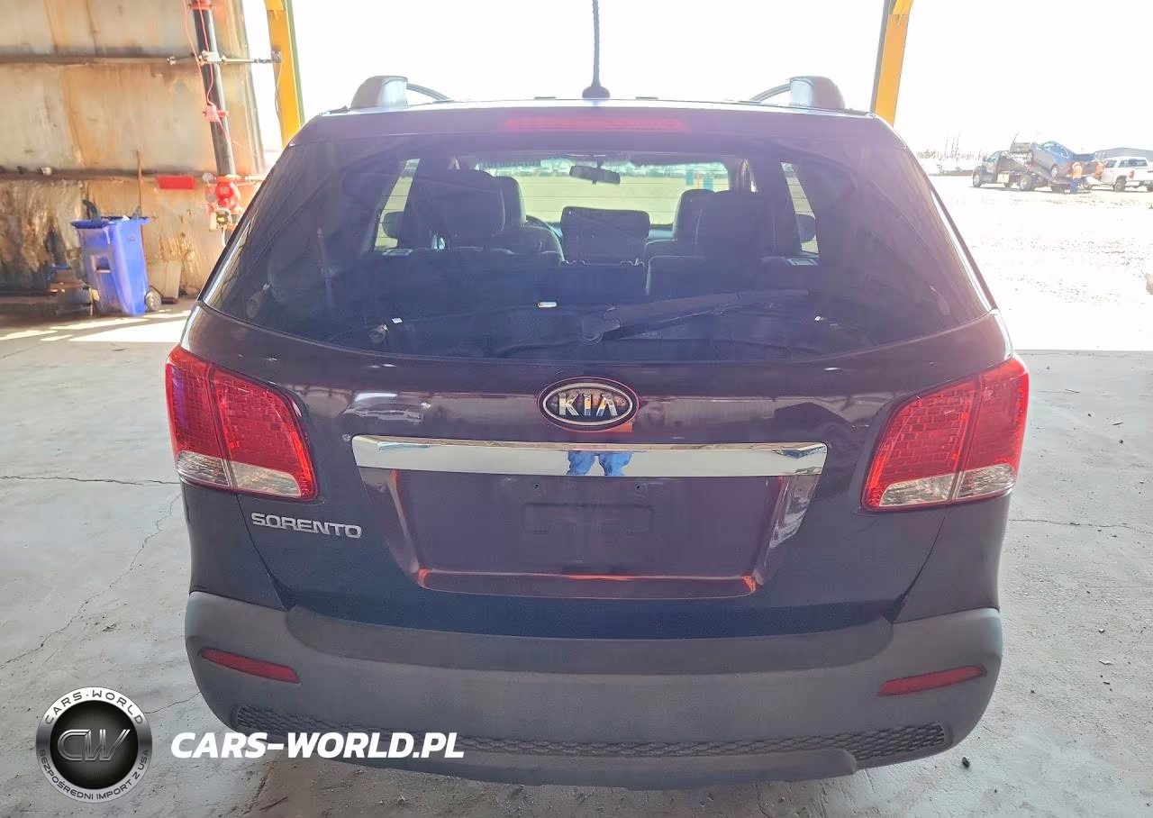 2012 Kia Sorento Lx VIN:5XYKT4A2XCG287434 - 6