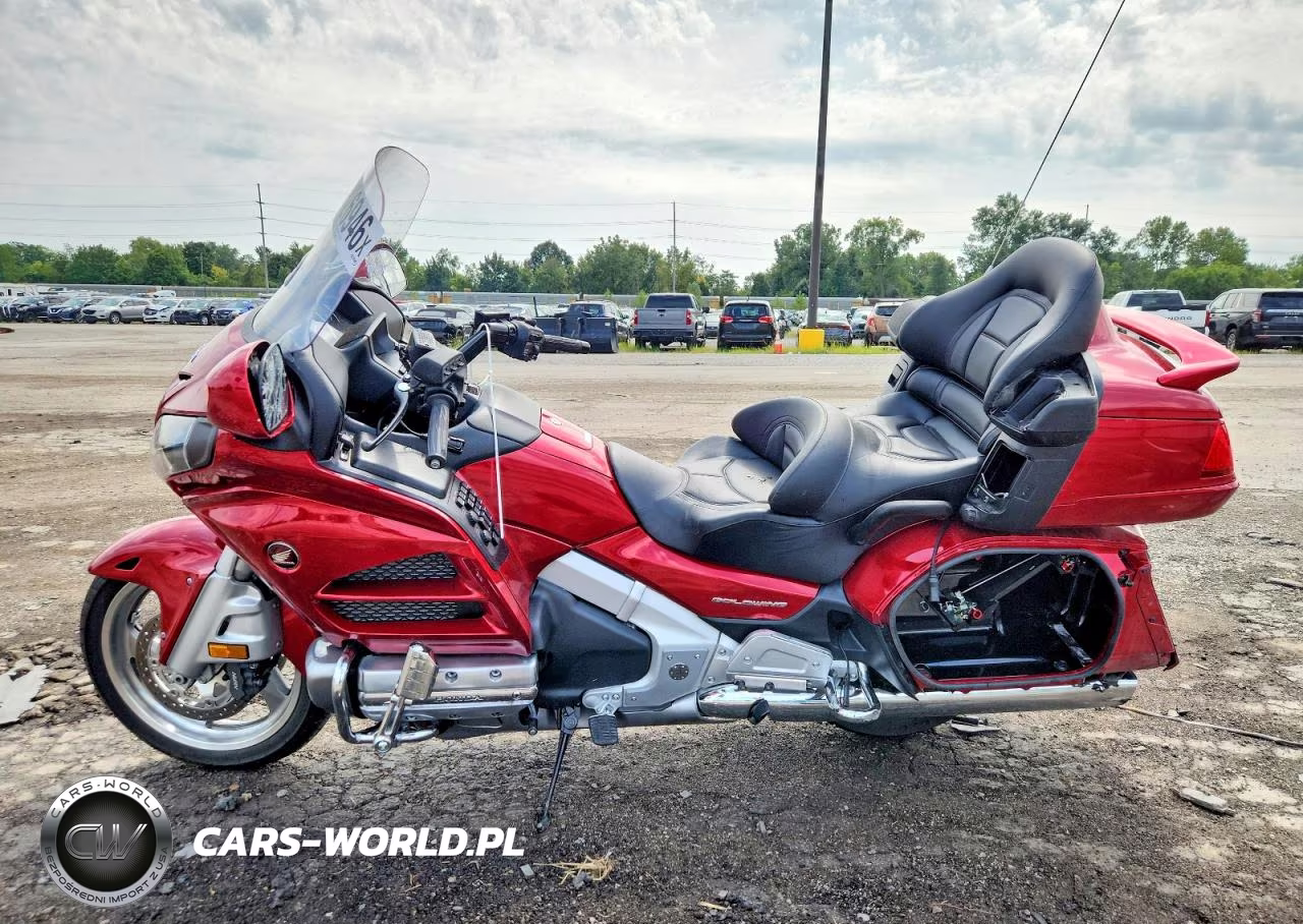 2016 Honda Gl1800 VIN:JH2SC68G8GK400107 - 3