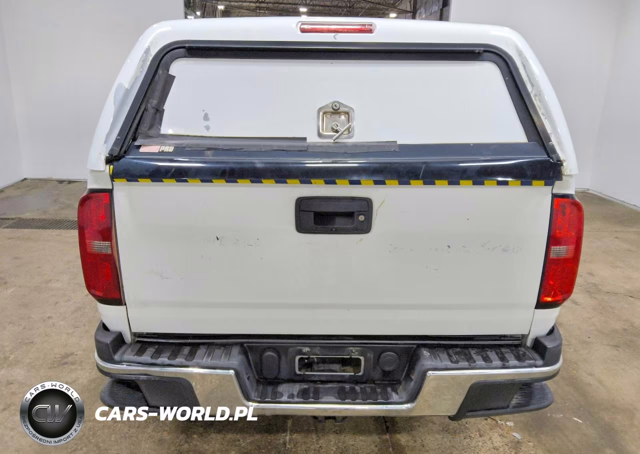 2017 Chevrolet Colorado VIN:1GCHSBEA1H1302946 - 6